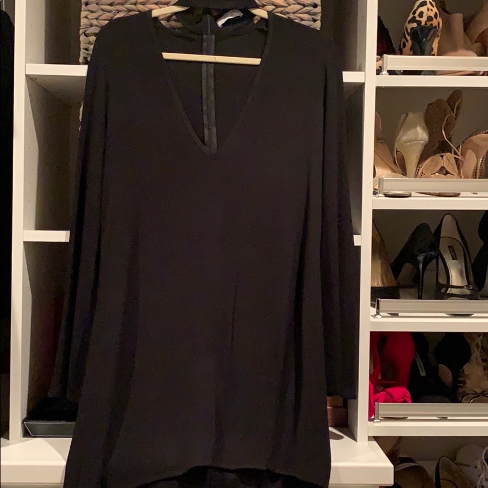 Black V-neck Dress with a collar around neck